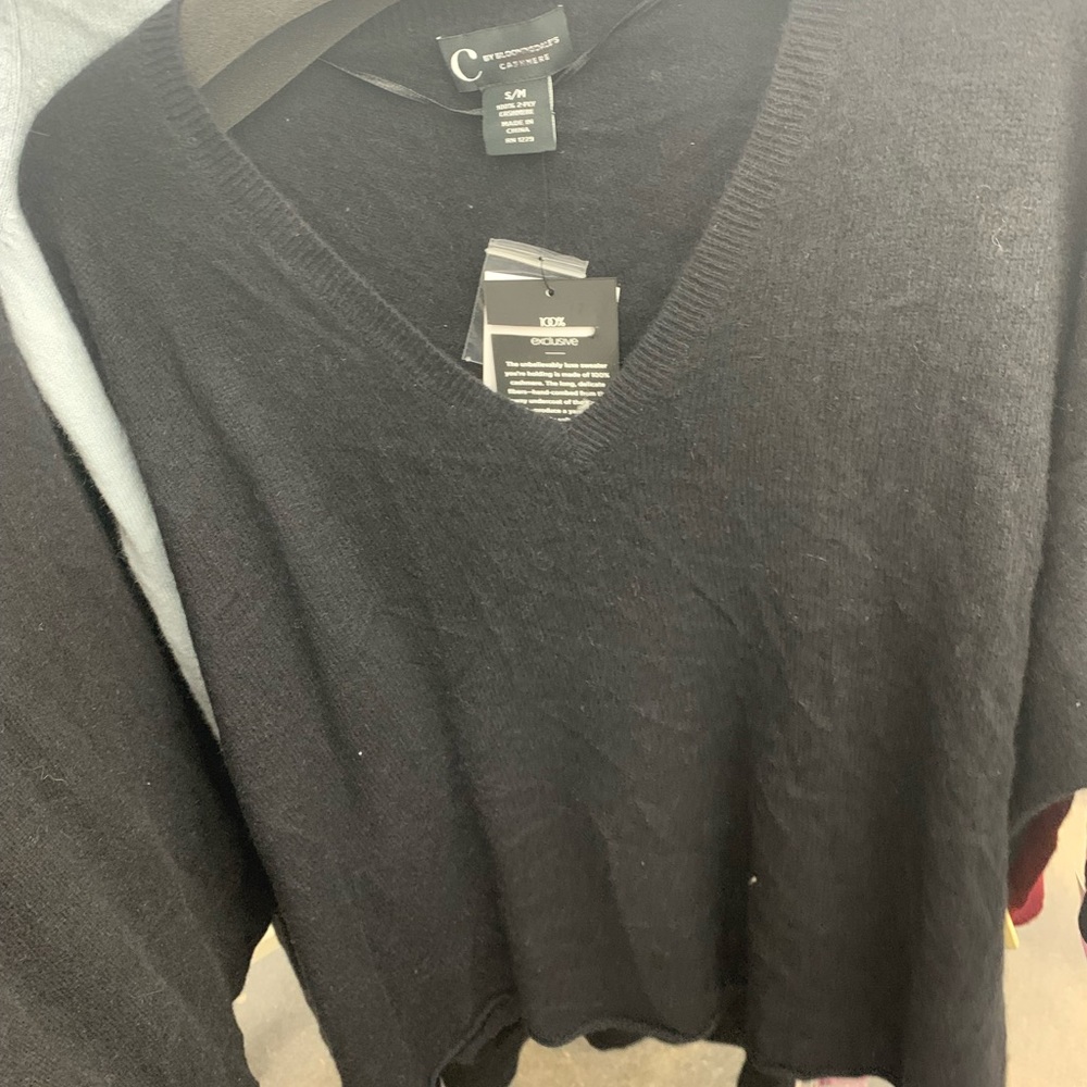 Small v-neck sweater